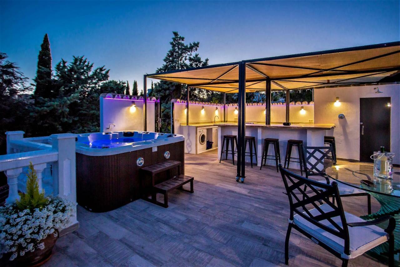 Luxury Villa With Swimming Pool And Jacuzzi Marbella Ngoại thất bức ảnh