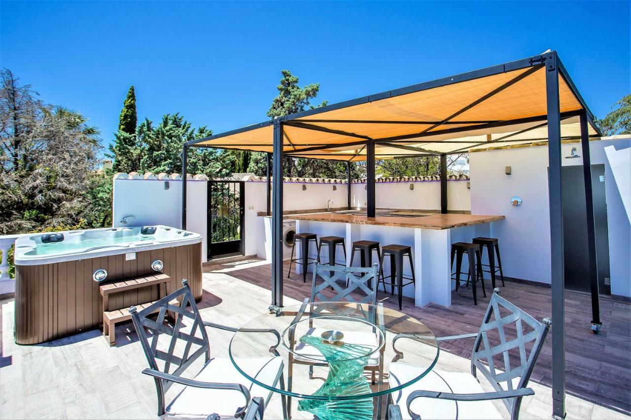 Luxury Villa With Swimming Pool And Jacuzzi Marbella Ngoại thất bức ảnh